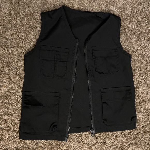 SHEIN Other - Black Utility Vest
